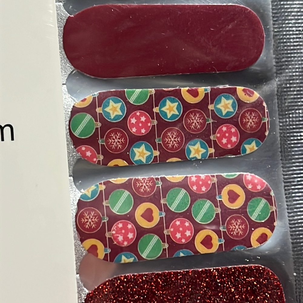 Christmas nail Polish strips 🎄 NEW 16 strips